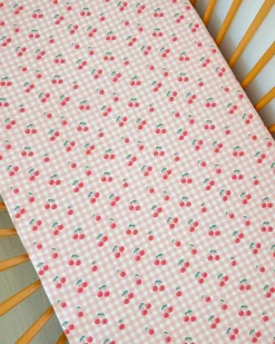 Gingham Cherries / Muslin Crib Sheet