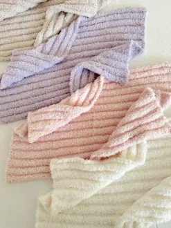 Phufy® Bliss Wave Mini Blanket, Lavender